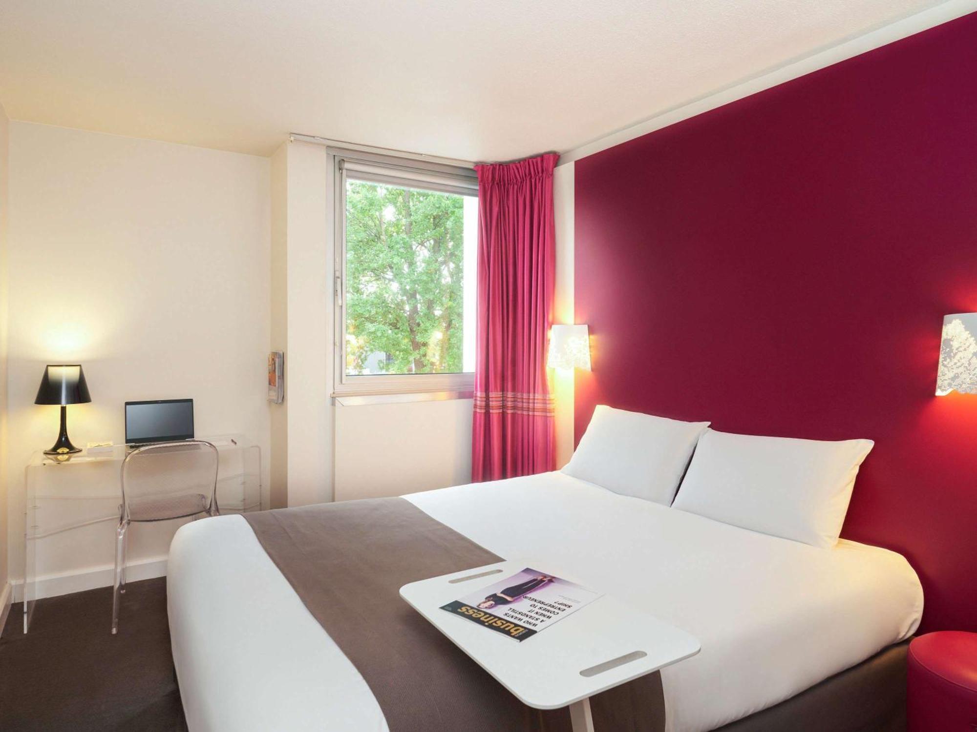 Mercure Le Mans Batignolles Hotel Exterior foto